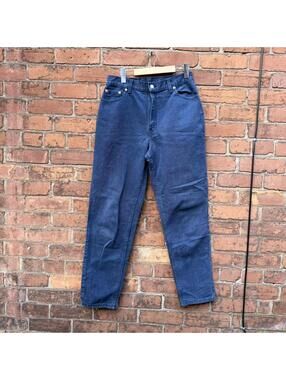 vintage Levi’s 550 made in USA indigo jeans 90s 30x29